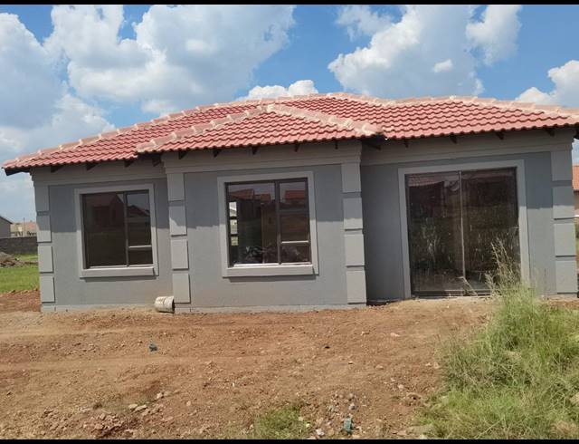 240M² VACANT LAND FOR SALE IN SHARON PARK